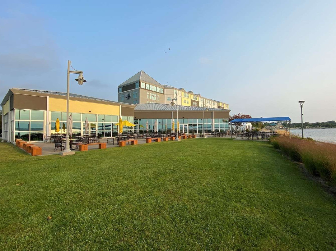 璀蔓臻选温德姆41湖畔酒店