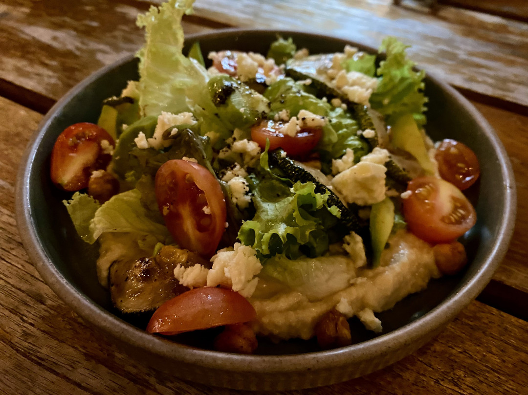 Charlie's Bar & Bistro