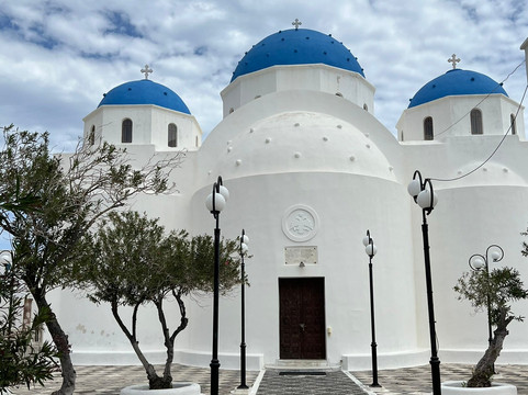 Church Of The Holy Cross-佩里萨必去景点
