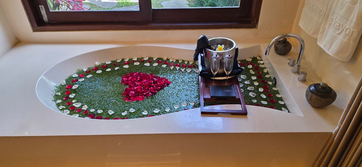 The Kayon Jungle Resort  (Adult Only)-浴室