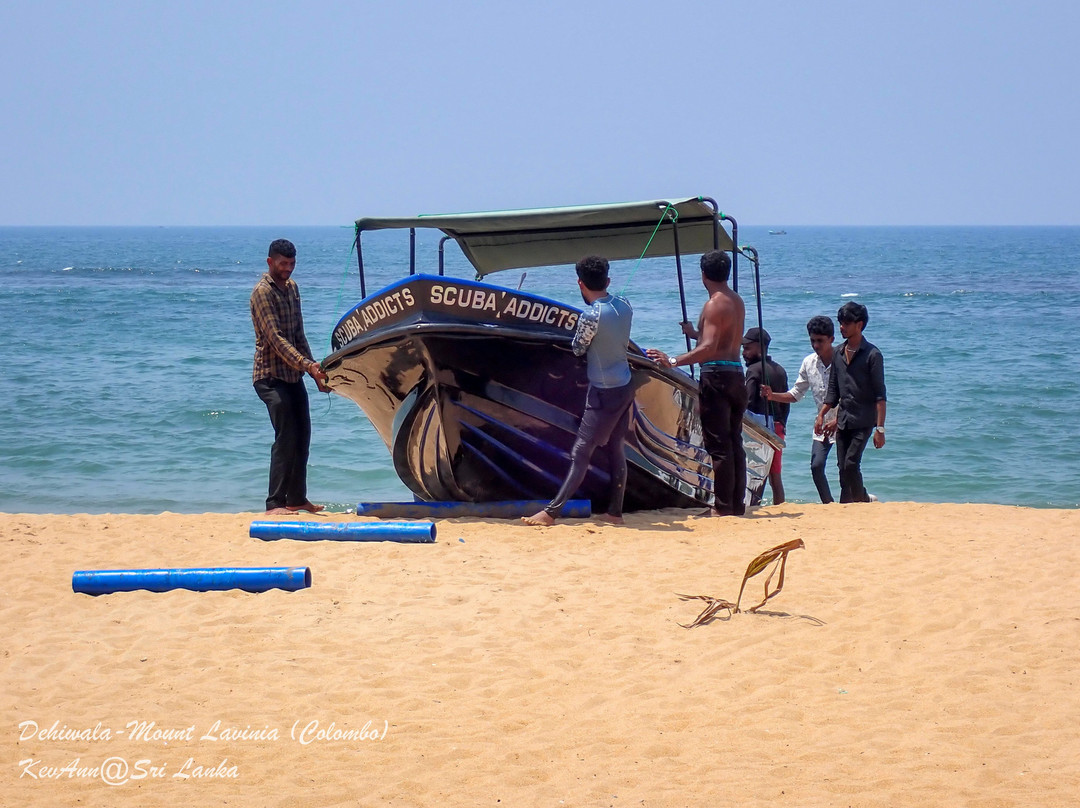 Scuba Addicts-拉非尼亚山必去景点