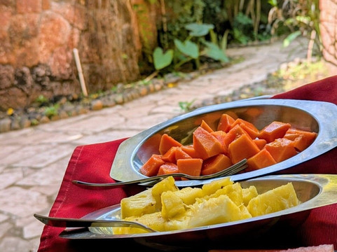 果阿拉古那安朱纳海酒店主图