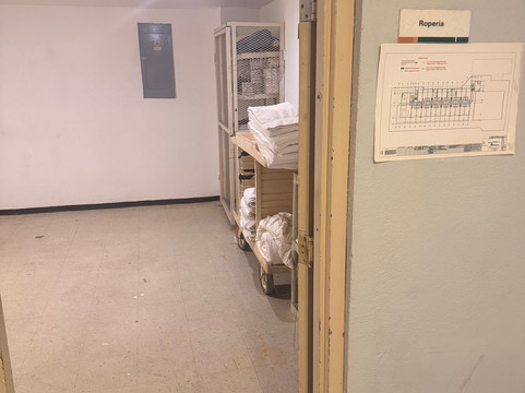 埃莫西美洲嘉年华酒店主图