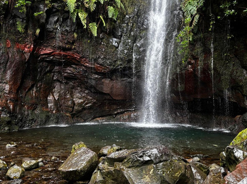 Aguage Waterfall-Santana必去景点