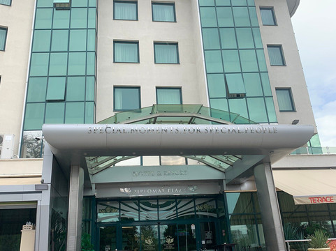 外交广场酒店度假村主图