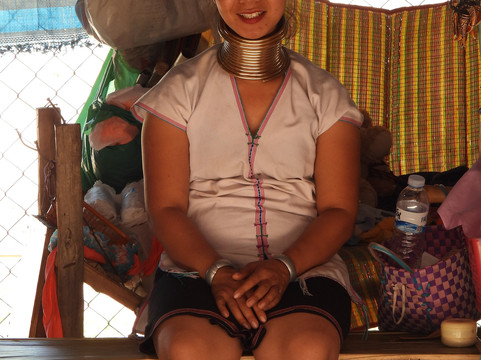 Longneck Karen Village-清莱必去景点