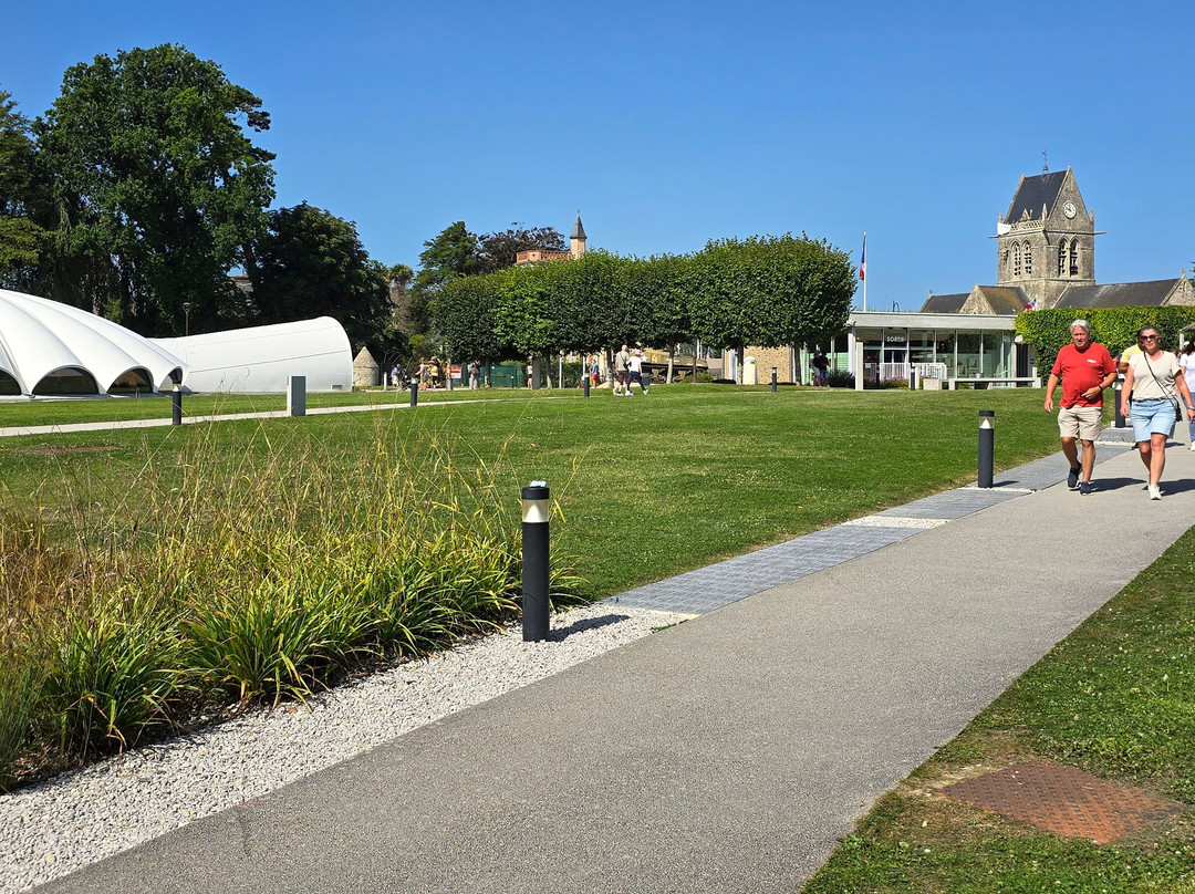 Airborne Museum-Sainte-Mere-Eglise必去景点