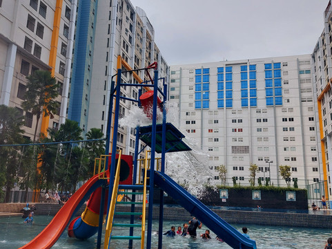 阿拉住宅游泳池景观开放式公寓酒店 - 近加丁塞尔彭主图