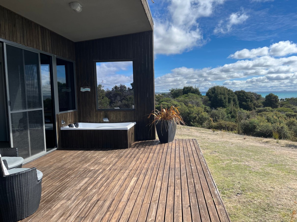 Rocky Cape Retreat-官方