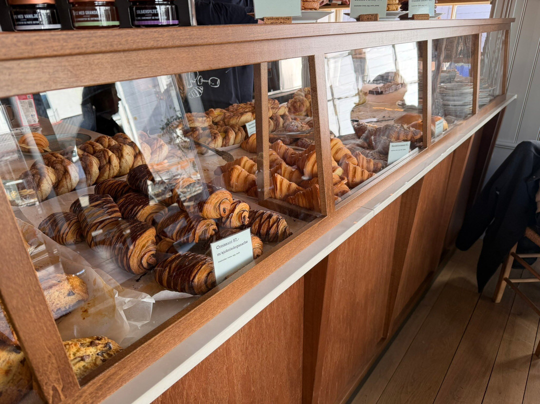 Central Cageri Og Vinbar