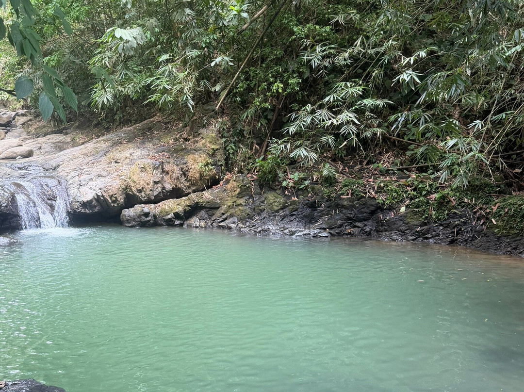 Uvita Waterfall-乌维塔必去景点