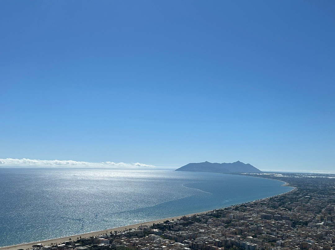 Temple Of Jupiter Anxur-特拉西那必去景点