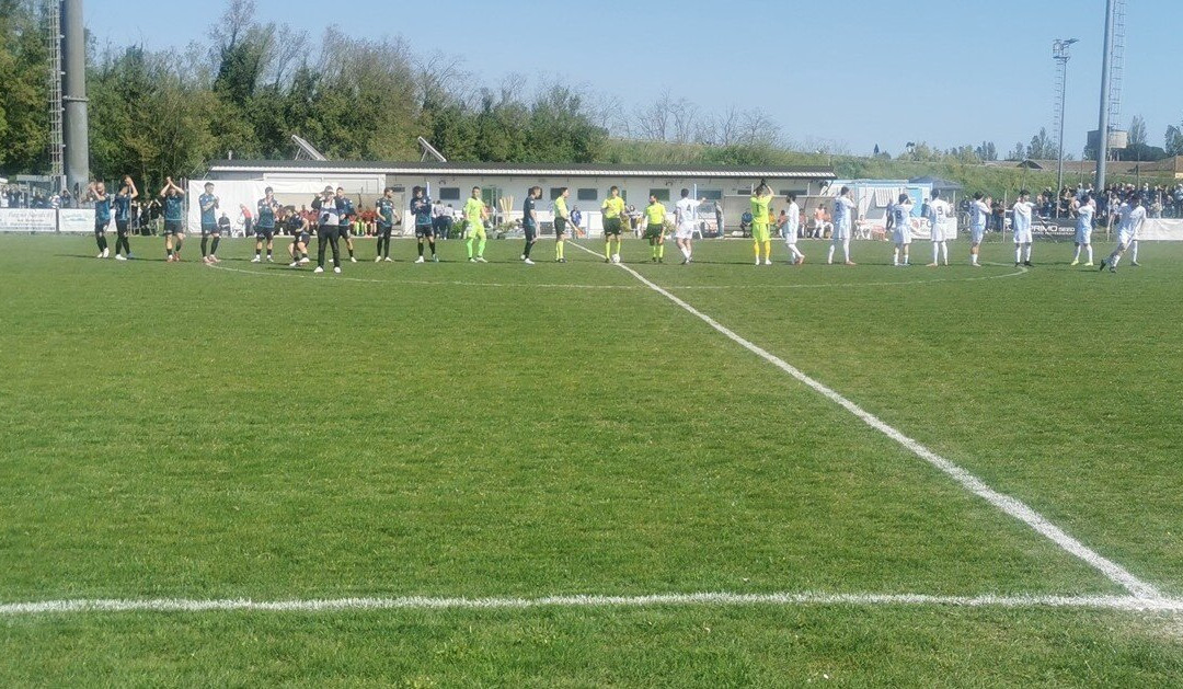 Campo Sportivo “Angelo Duo”-Mesola必去景点