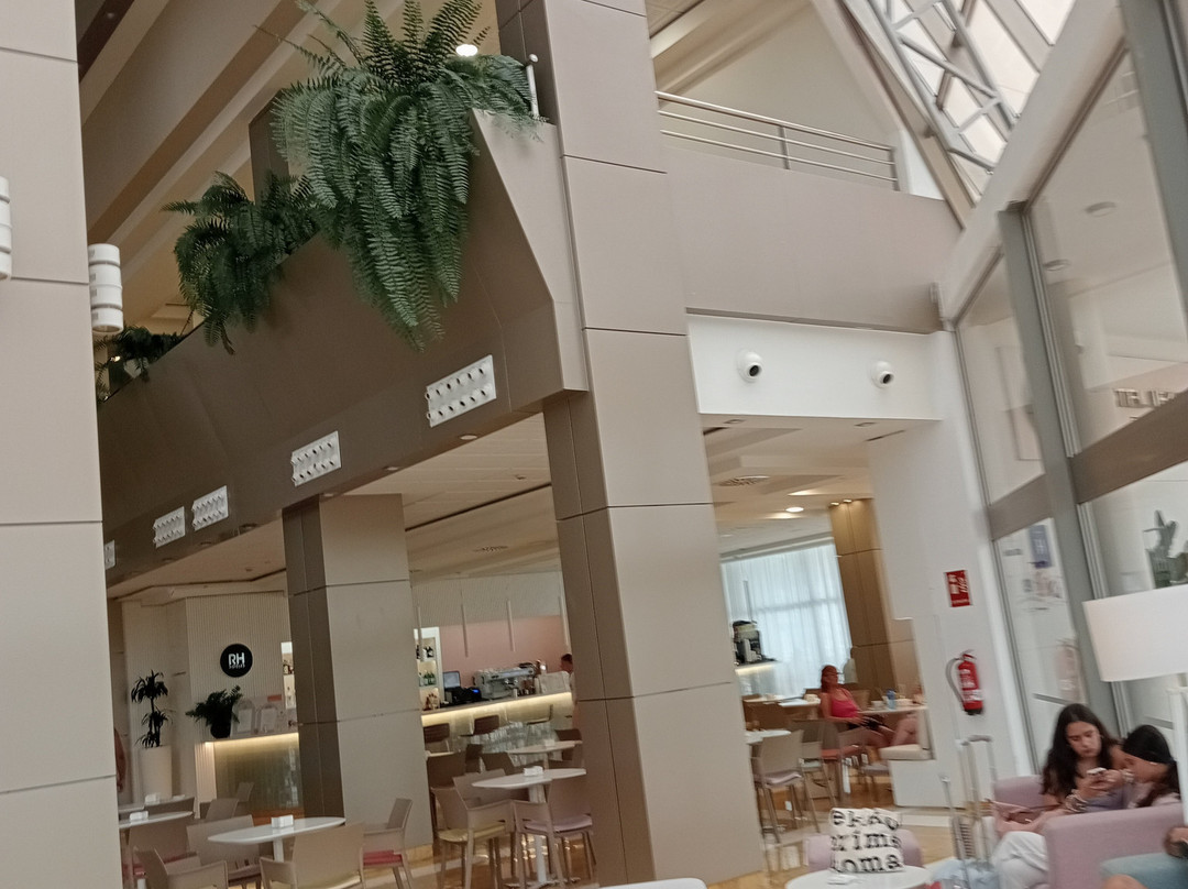RH伊法奇全包酒店主图