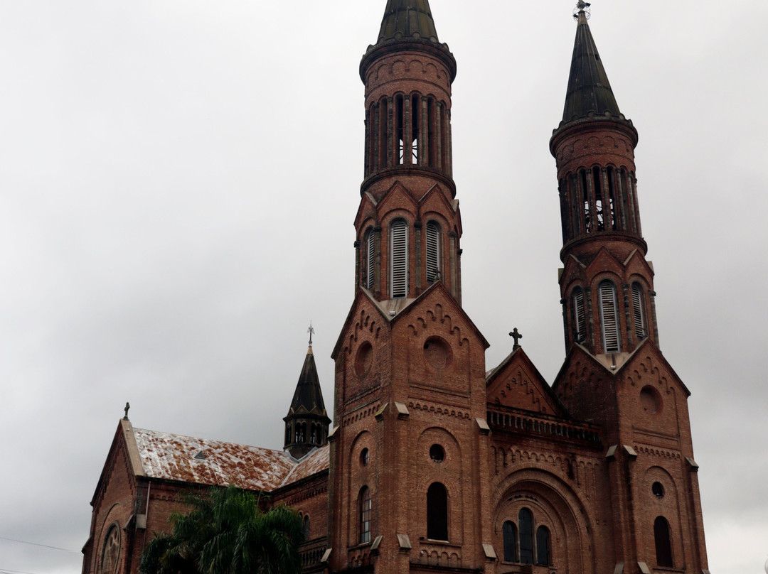 Basílica de la Natividad de la Santísima Virgen-Esperanza必去景点