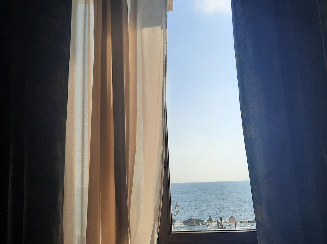 多莫斯马里阿贝尼西尔酒店主图