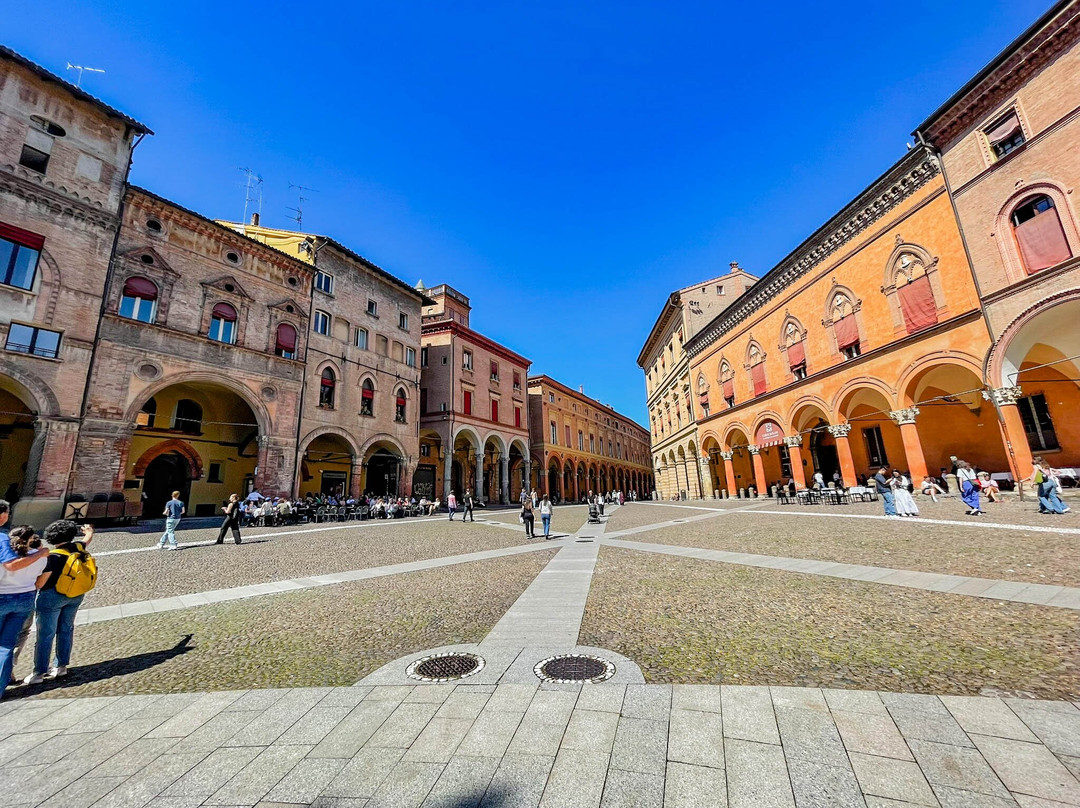 Piazza Santo Stefano-博洛尼亚必去景点