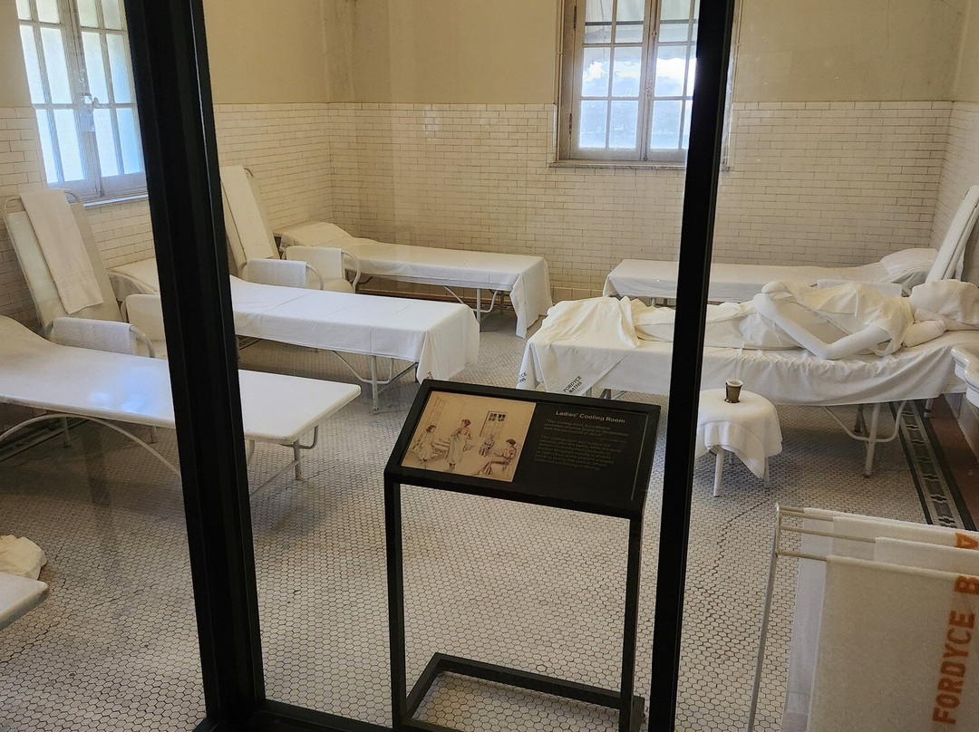 Fordyce Bathhouse-温泉城必去景点