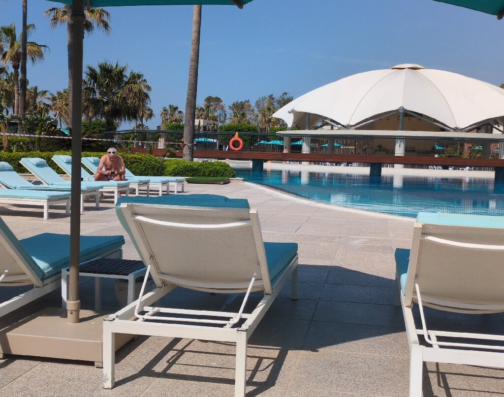 卡亚宫高尔夫度假村主图