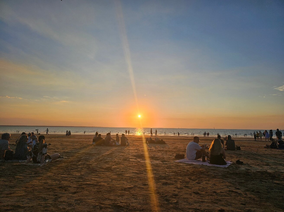 Mindil Beach Sunset Market-达尔文市必去景点