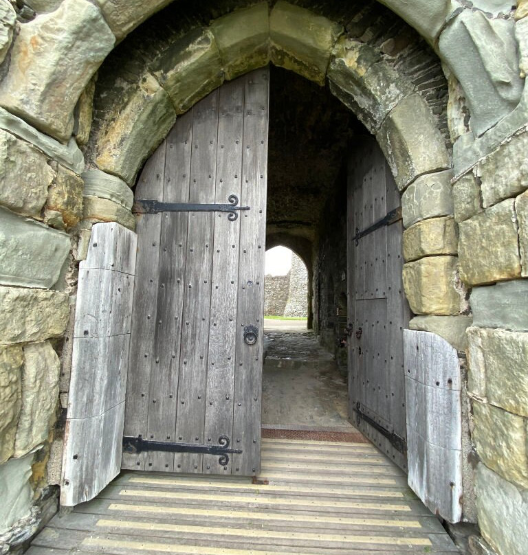 Kidwelly Castle-Kidwelly必去景点