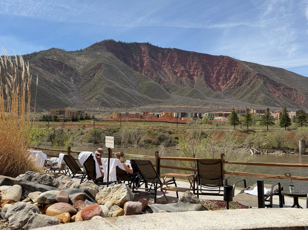 Iron Mountain Hot Springs-格伦伍德温泉必去景点