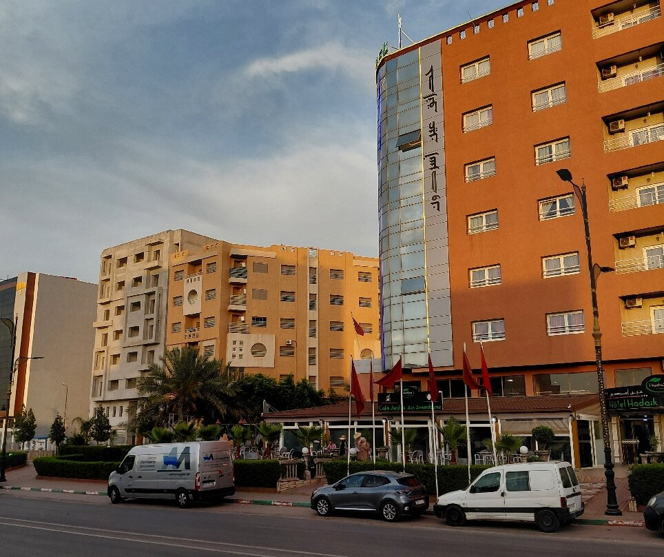 哈达克尼艾瑟杜尼酒店主图