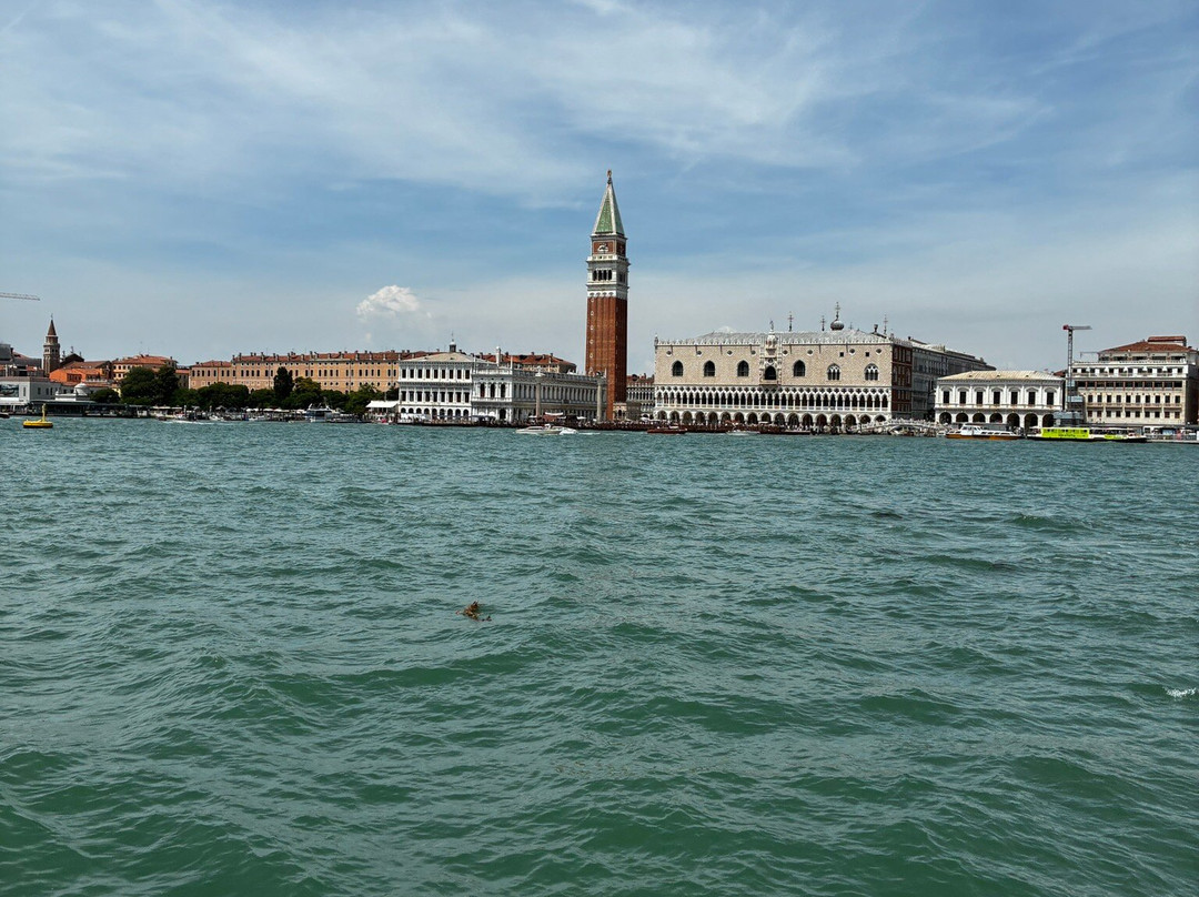 Houseboat Holidays Italia-Lughignano必去景点