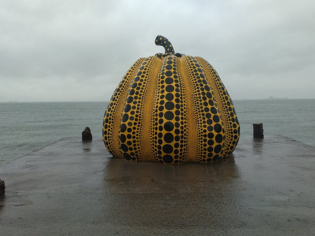 Yellow Pumpkin-直岛町必去景点