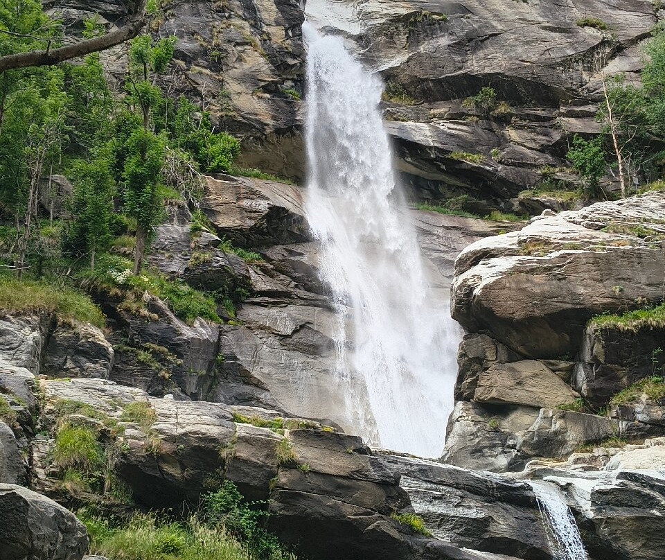 Cascata Di Noasca-Noasca必去景点