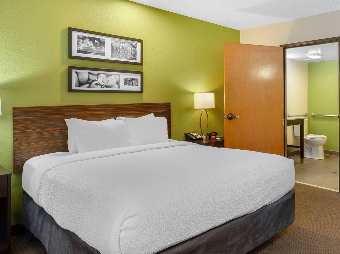 Alkol酒店住宿-Sleep Inn & Suites
