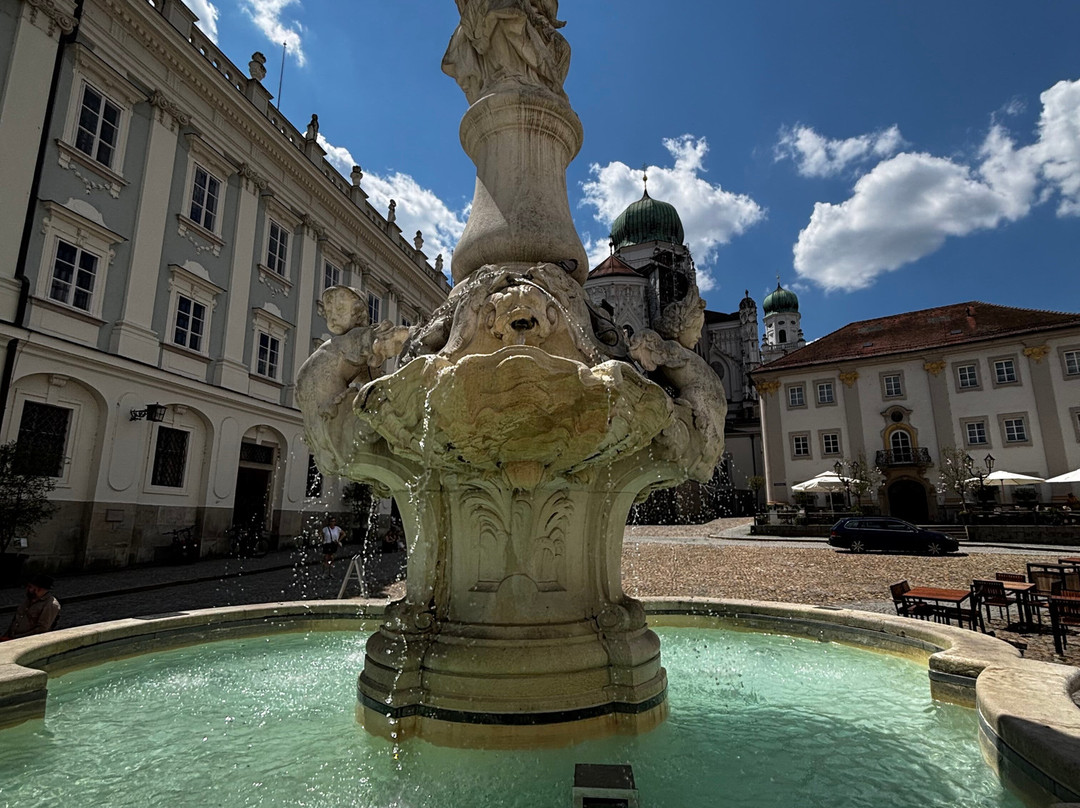 Marienbrunnen-帕绍必去景点