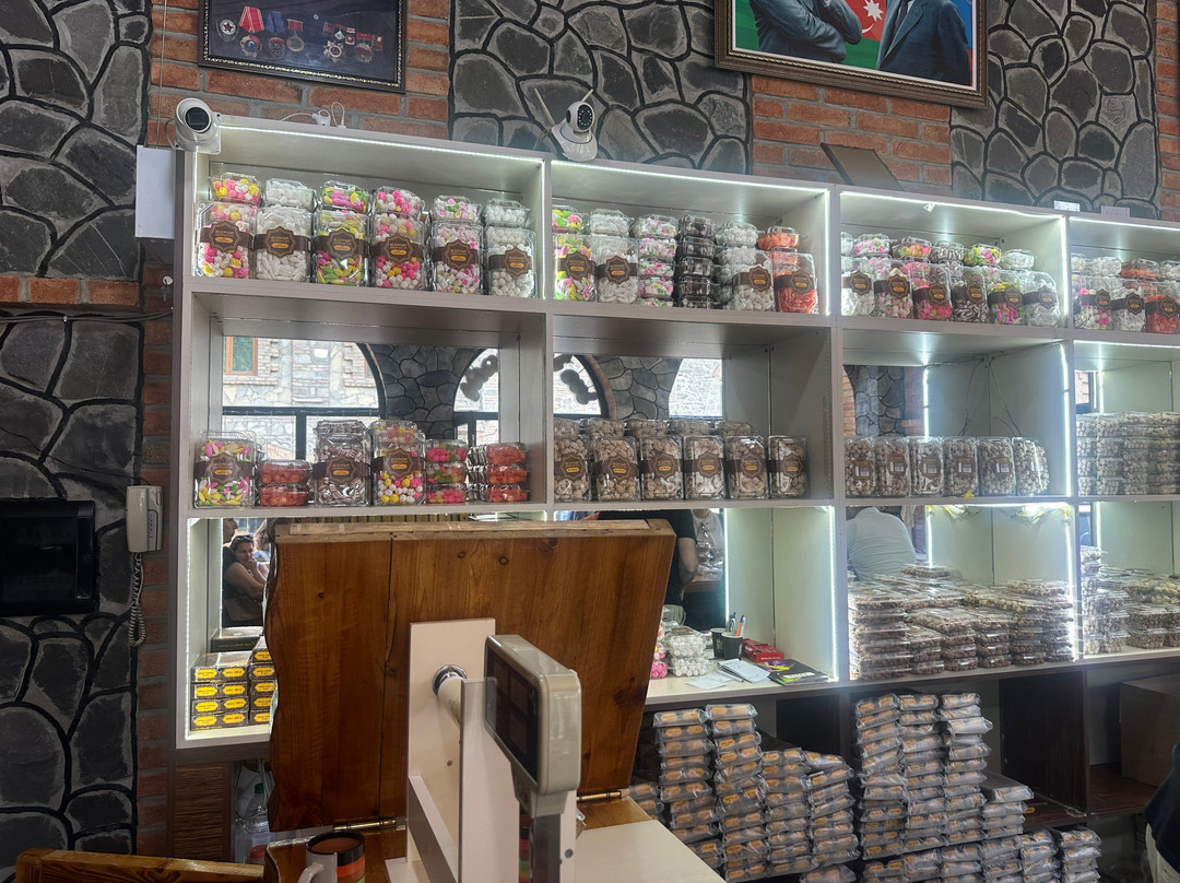 Aliovsat Sweets House-舍基必去景点