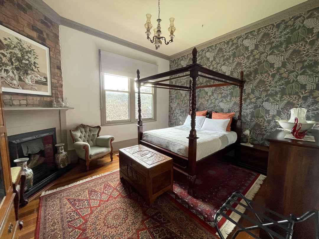 Derby Bank House B&B and Cabin