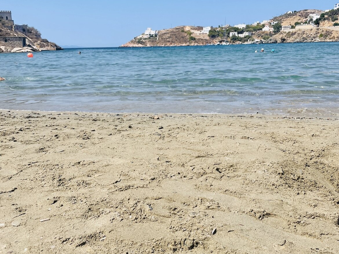 Vari Beach-Vari必去景点