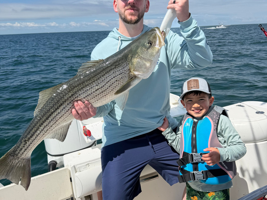 Sea Dog Fishing Team and Charters-Dennis必去景点