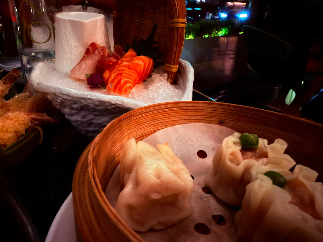 Mova Sushi