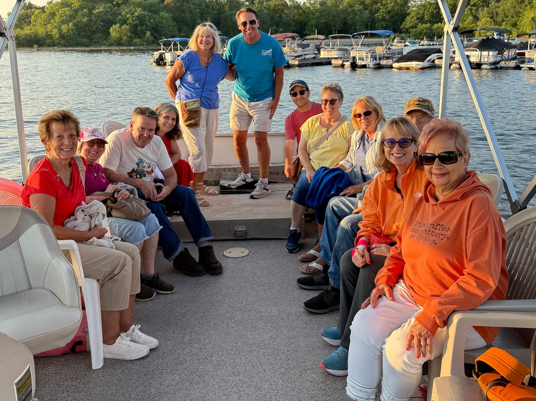 Wallenpaupack Boat Tours & Rentals-霍利必去景点