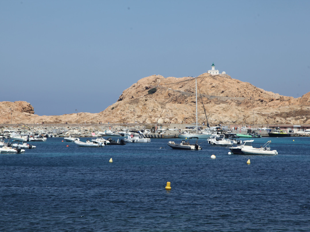 Phare de la Pietra-Ile Rousse必去景点
