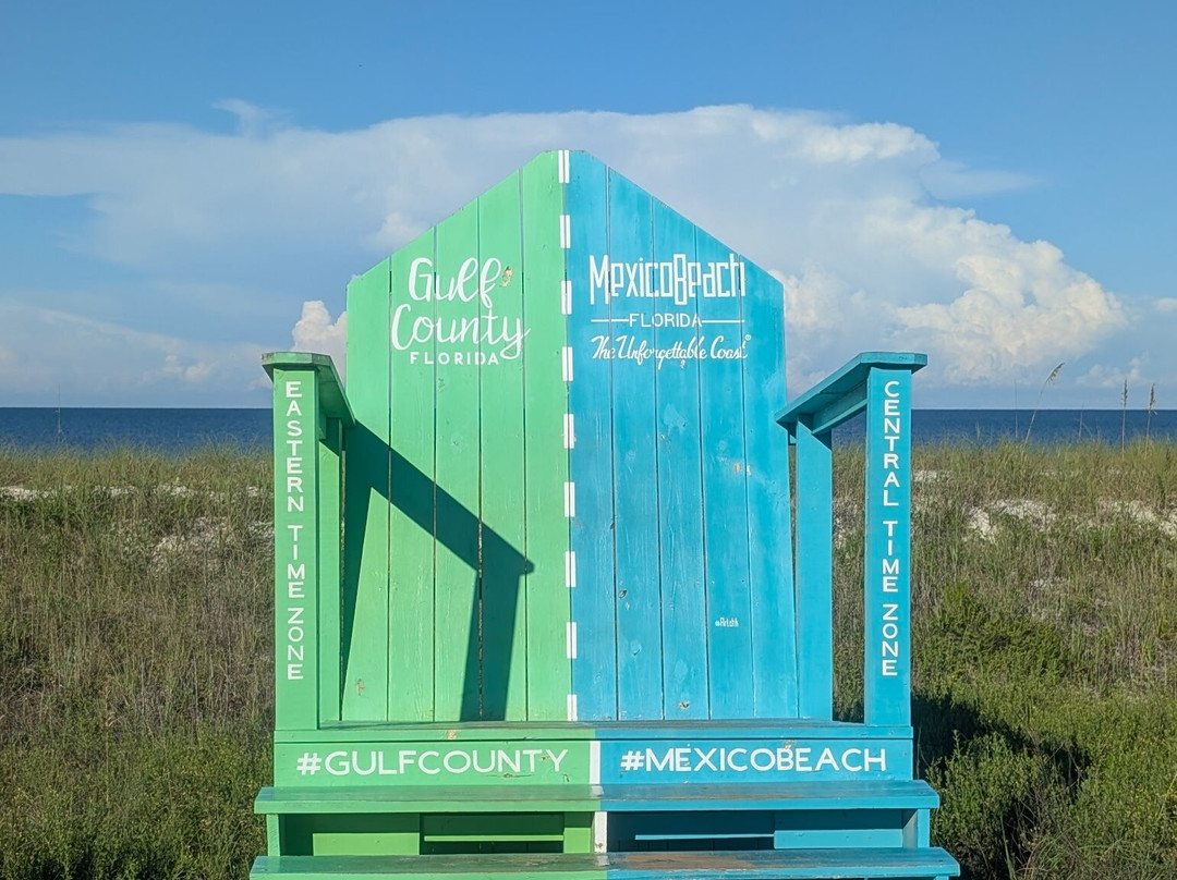 Time zone chair