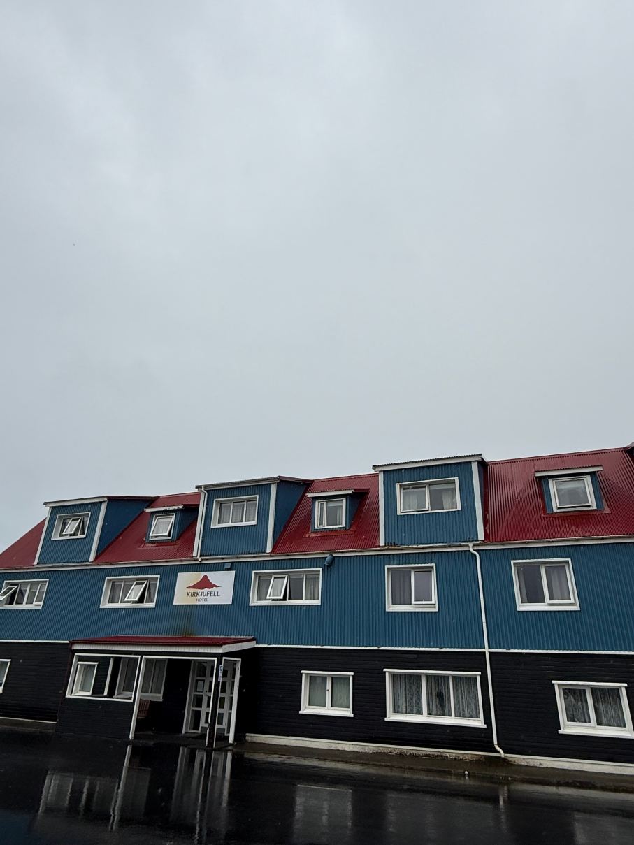 冰岛西斯奈山半岛基尔克朱菲尔酒店-旅行者