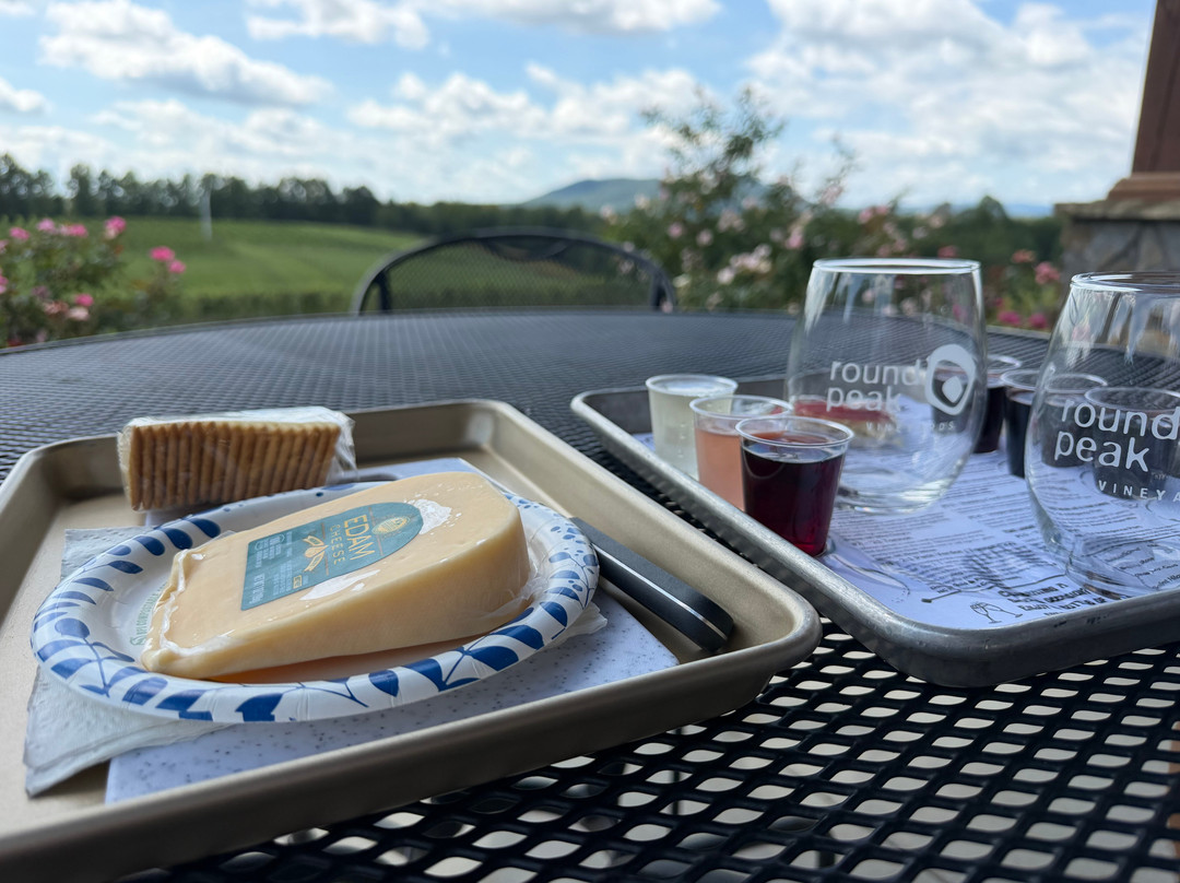 Round Peak Vineyard-Mount Airy必去景点