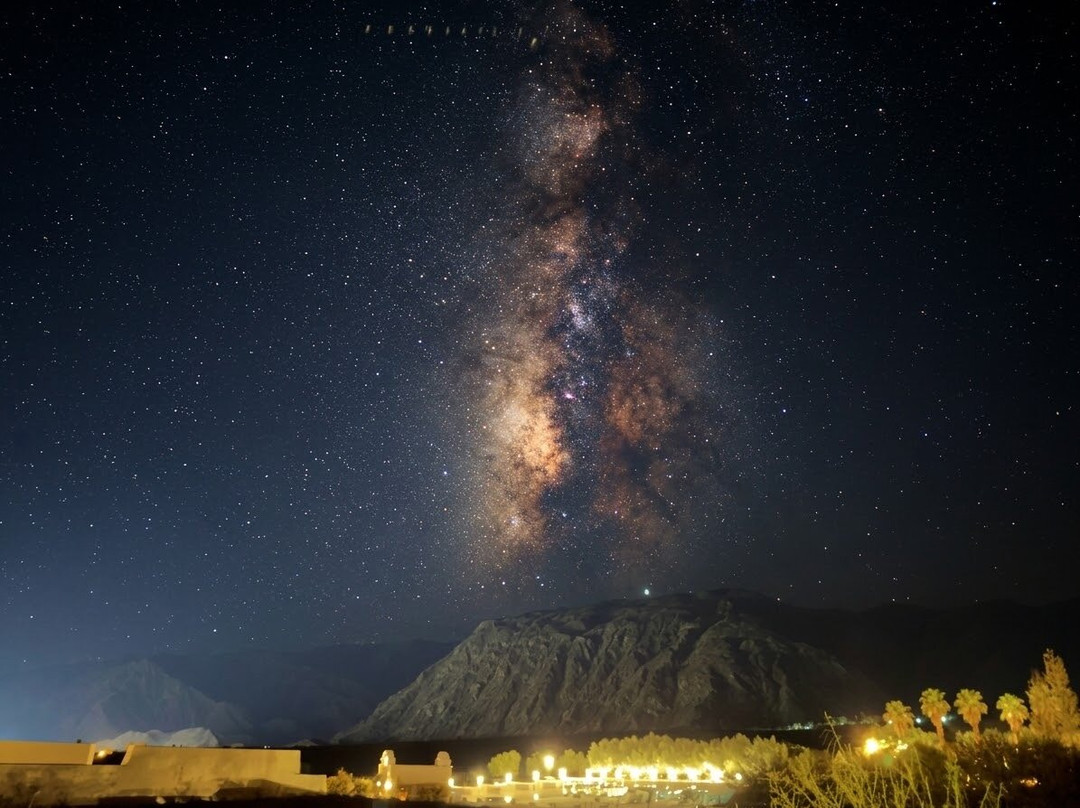 皮亚特列酒店度假村主图