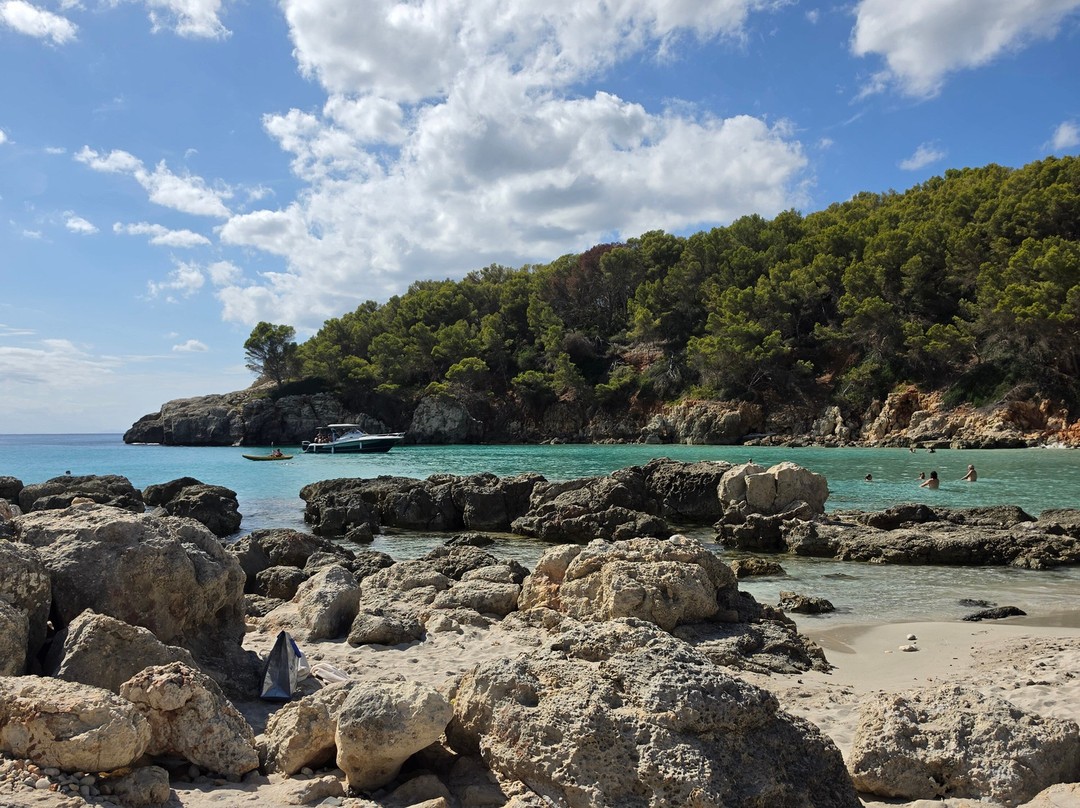 Cala Escorxada-Migjorn Gran必去景点
