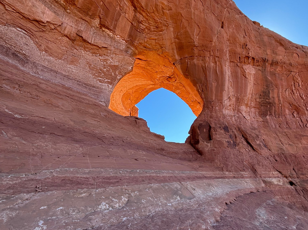 Looking Glass Arch-莫阿布必去景点