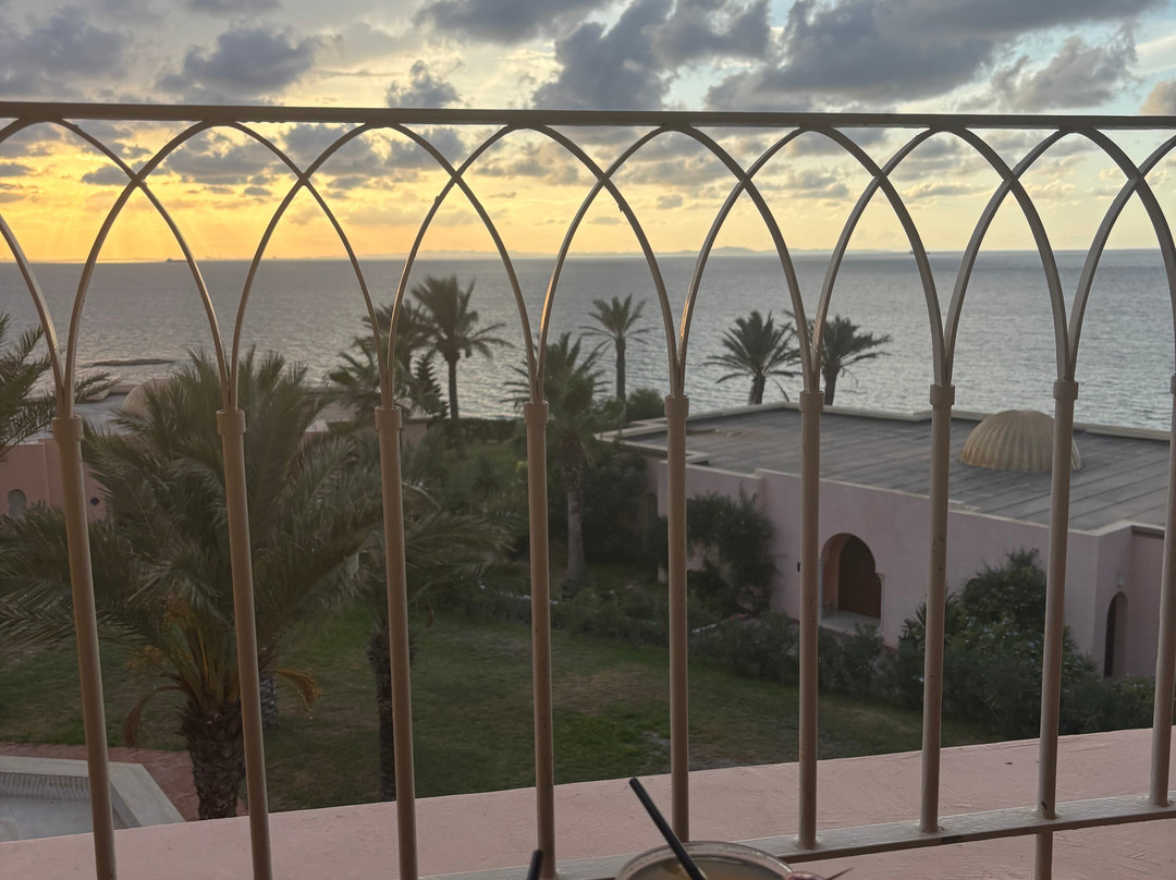 Hotel Royal Tulip Korbous Bay Thalasso & Springs主图