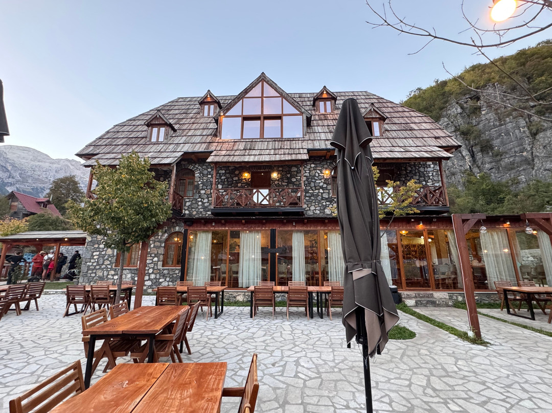 Hotel Restaurant Alpet Theth