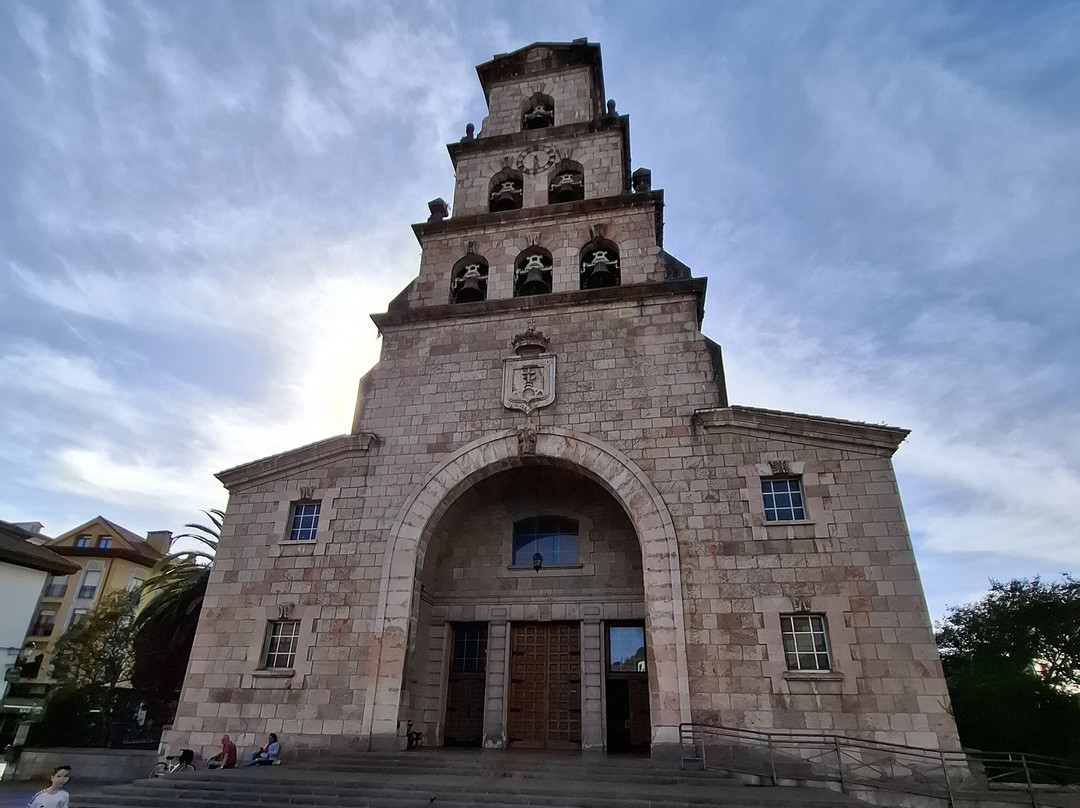 Iglesia of La Asuncion-Cangas de Onis必去景点