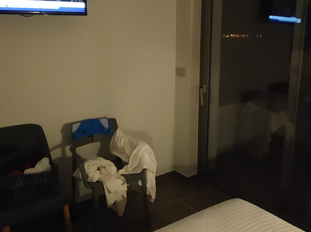 埃琳娜海滩酒店主图