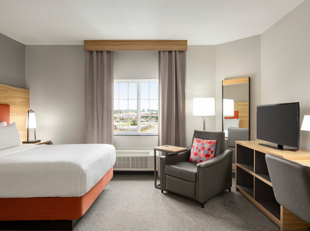 Candlewood Suites 塔斯卡卢萨主图
